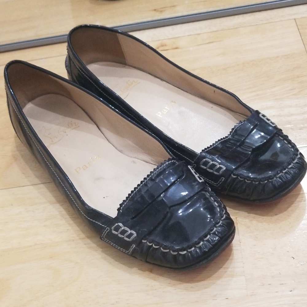 Christian Louboutin 38 loafers black patent